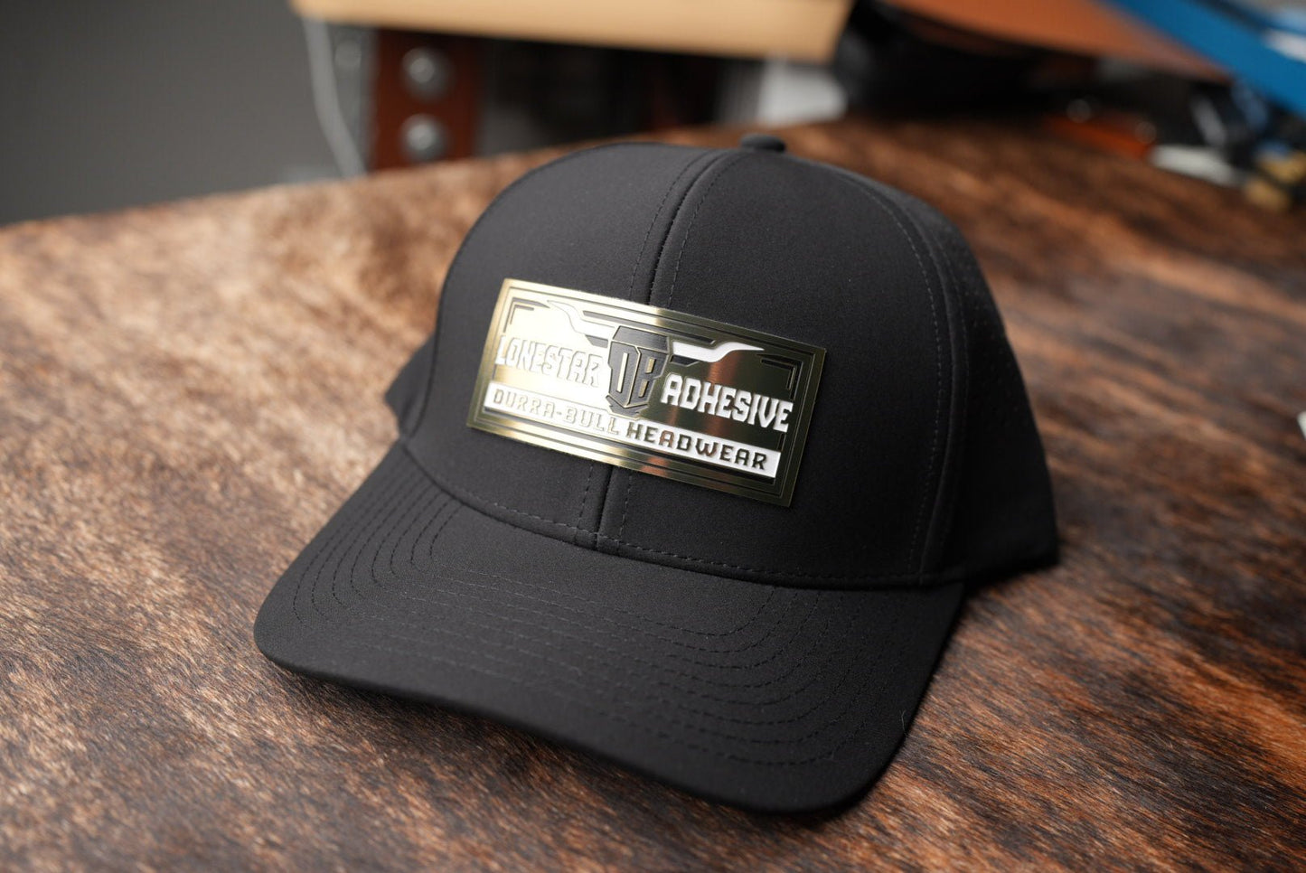 Acrylic: Antique Gold / Black / White TriLayer Durra-Bull™ Laserable Panels (12"x24")