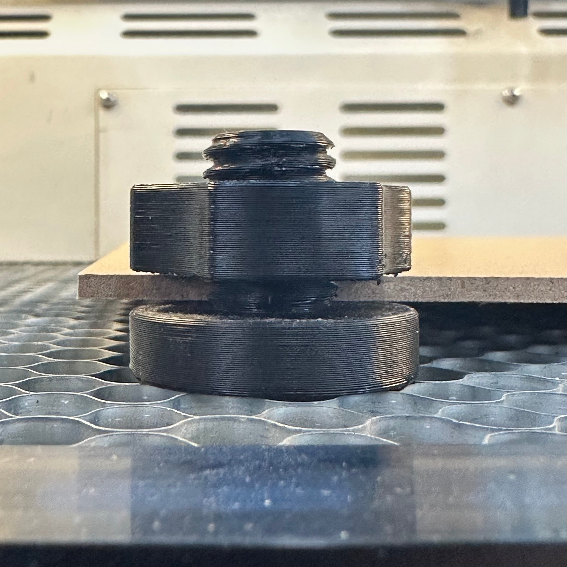 Magnetic Laser Bed Riser & Clamp (8-pack) – MKR Supply