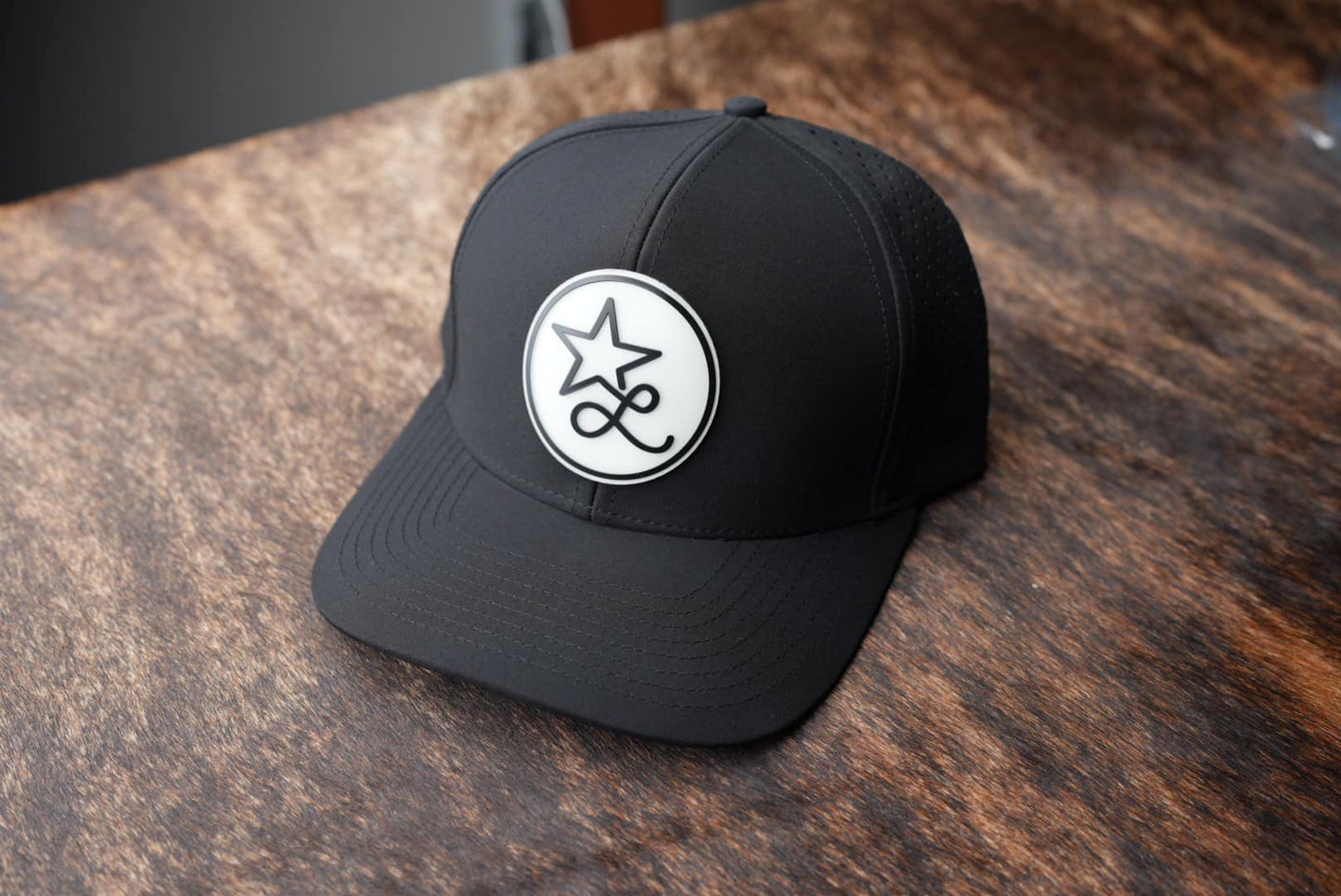 Acrylic: Black / Clear / Glow in the Dark TriLayer Durra-Bull™ Laserable Panels (12"x24")