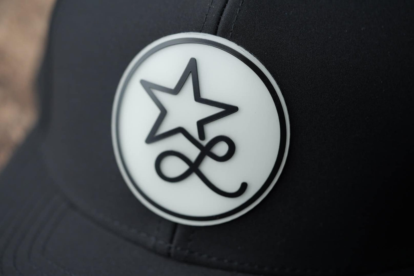 Acrylic: Black / Clear / Glow in the Dark TriLayer Durra-Bull™ Laserable Panels (12"x24")